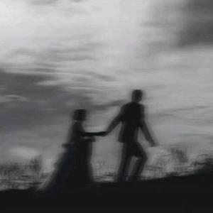 3p宫交h撑裂了h太深了
